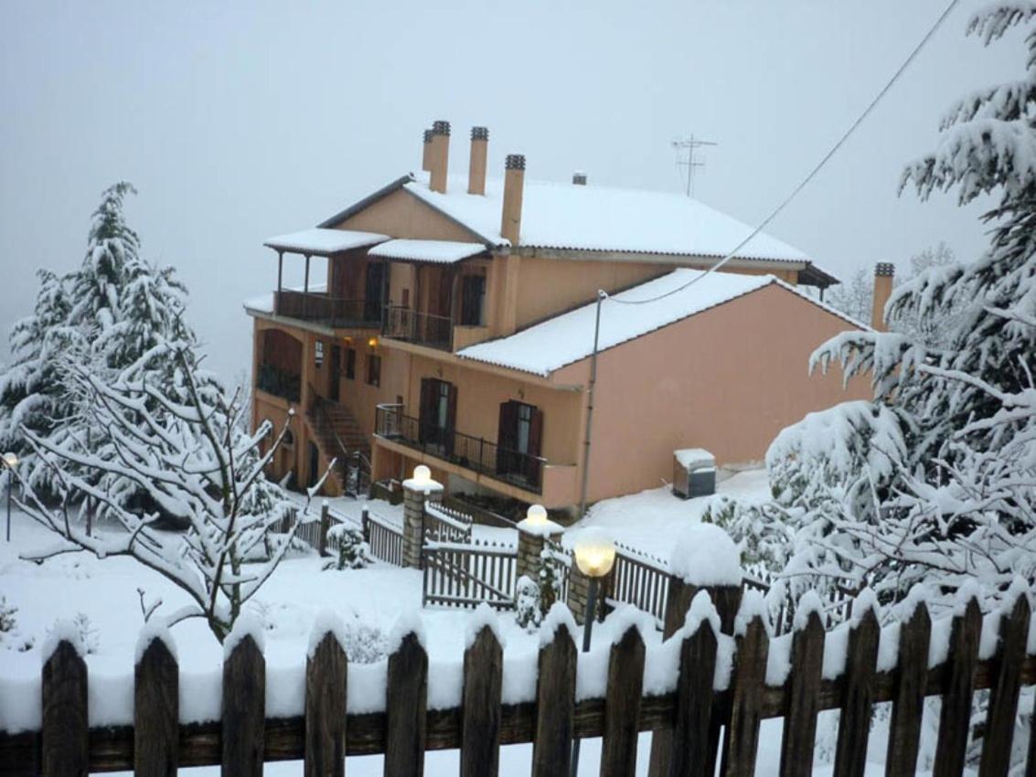 Archontiko Christodoulou Aparthotel Vronterón Buitenkant foto