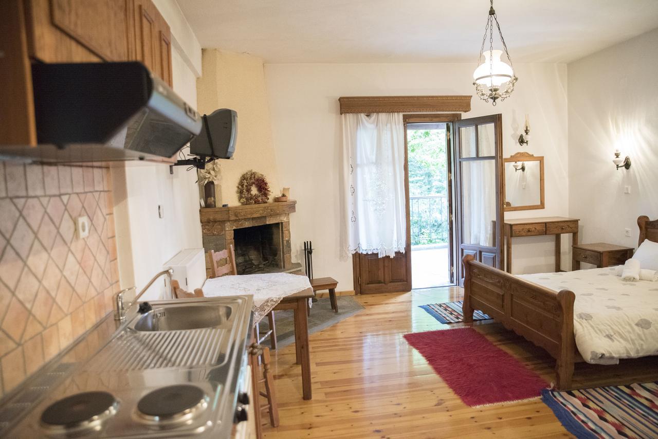 Archontiko Christodoulou Aparthotel Vronterón Buitenkant foto